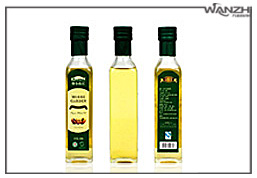 方瓶圓瓶多功能貼標(biāo)機(jī)_ 自動(dòng)圓瓶方瓶貼標(biāo)機(jī)_東莞市萬(wàn)志自動(dòng)化科技有限公司